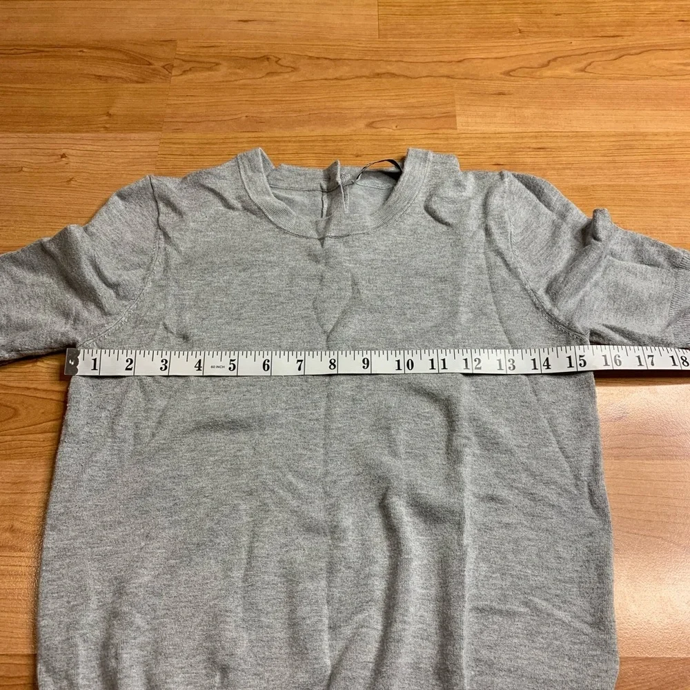 💜 Zara Gray Short Sleeve Knit Top Viscose Blend - Size Medium - Picture 6 of 7